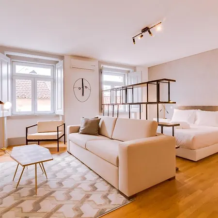 Poiais By Inside Out Apartmán