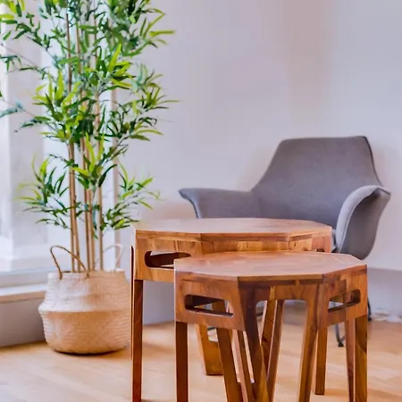 Apartment Poiais By Inside Out Lissabon